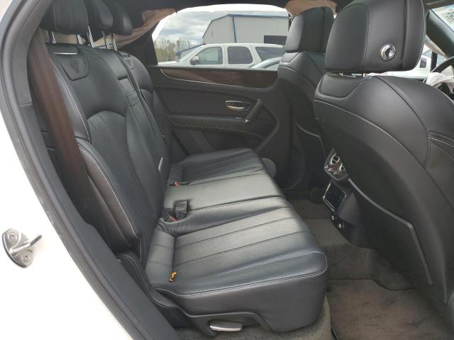Bentley Bentayga Image 12