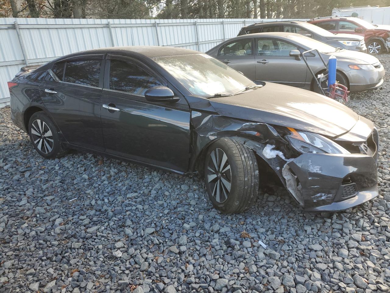 Nissan Altima Sv Image 3