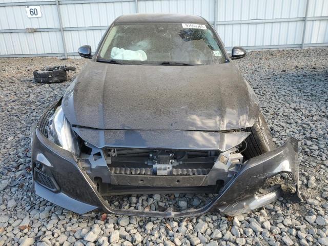 Nissan Altima Sv Image 11