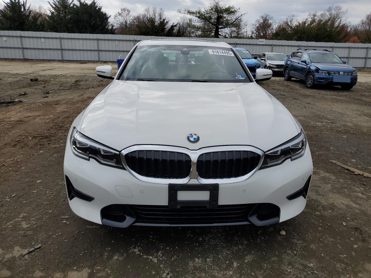 BMW 3 Series Image 8