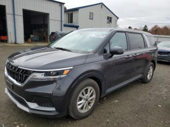  Salvage Kia Carnival