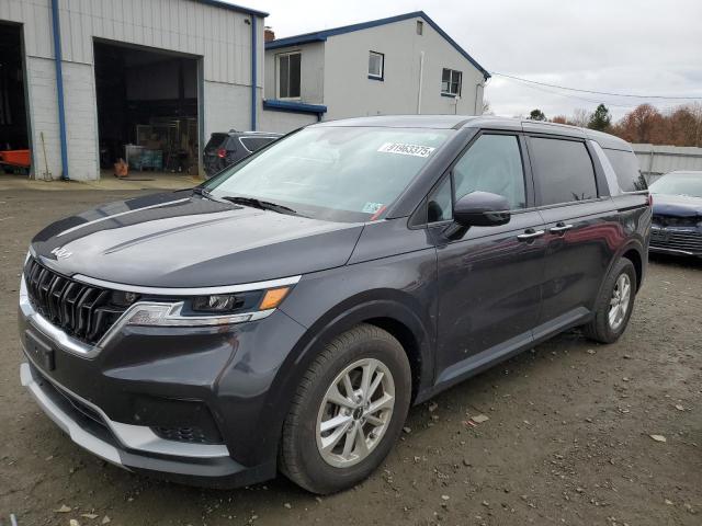  Salvage Kia Carnival