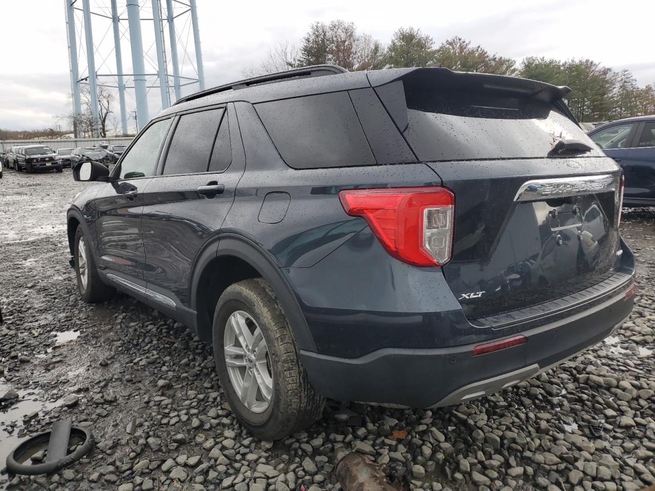 Ford Explorer Xlt Image 2