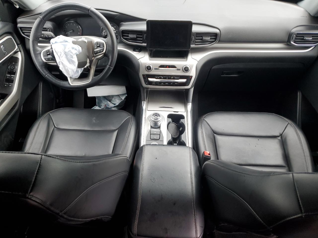 Ford Explorer Xlt Image 6