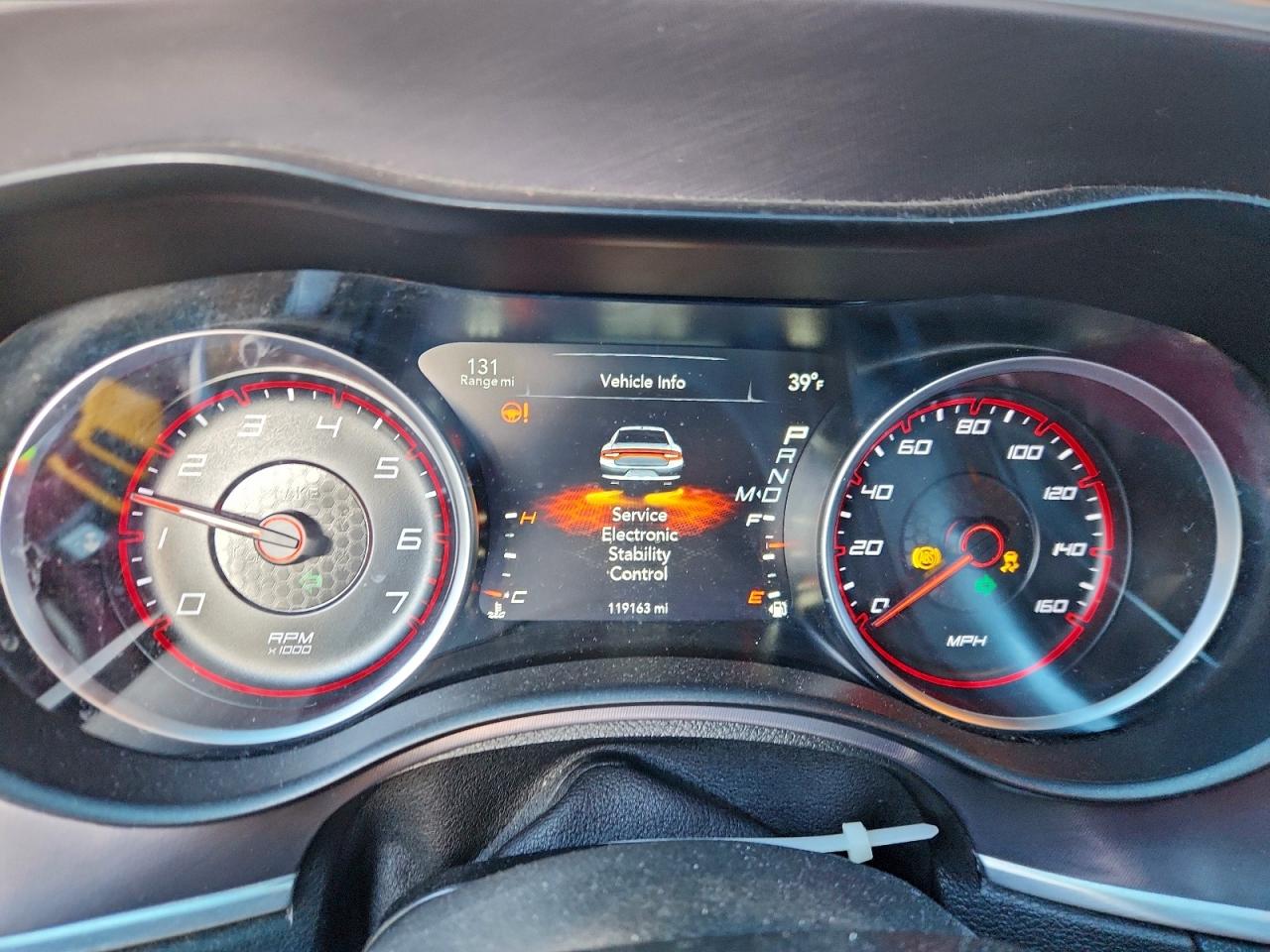 Dodge Charger R/t Image 3