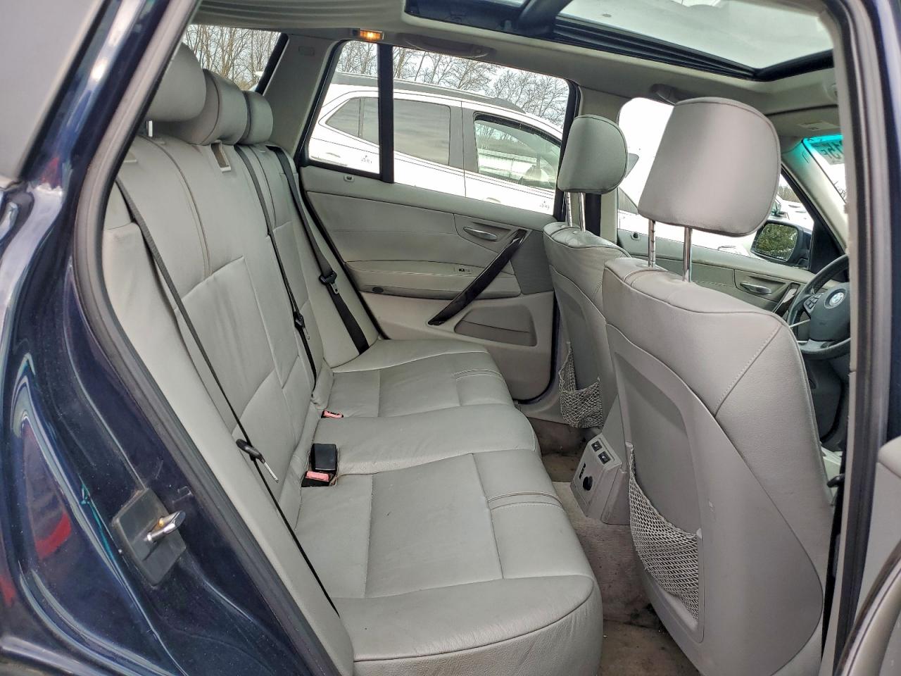 BMW X Series 3.0si Image 3