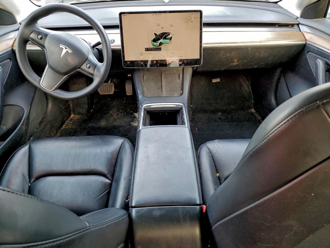 Tesla Model 3 Image 6