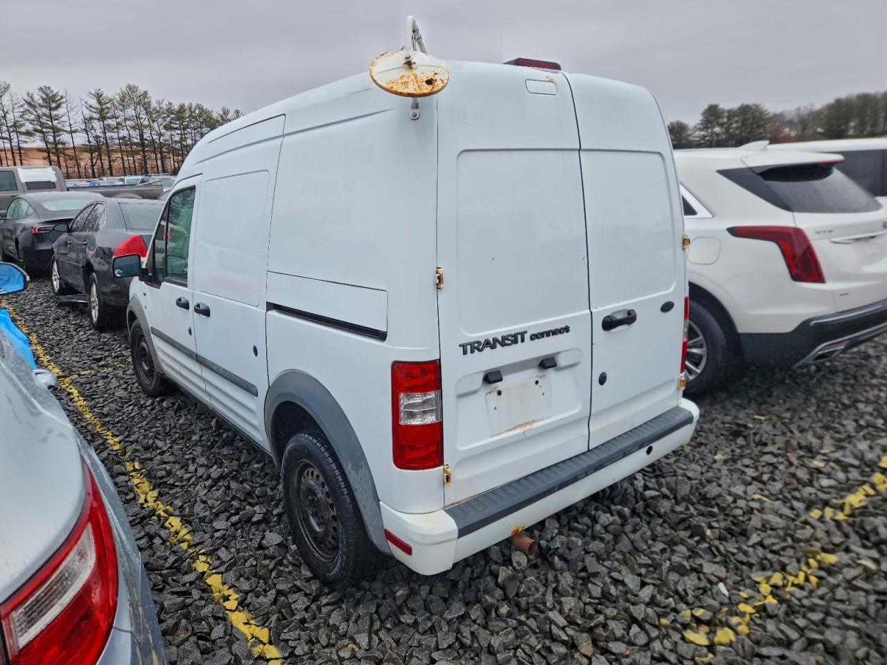 Ford Transit Xlt Image 12