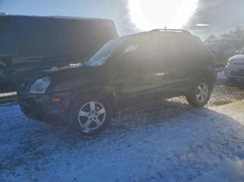  Salvage Hyundai TUCSON