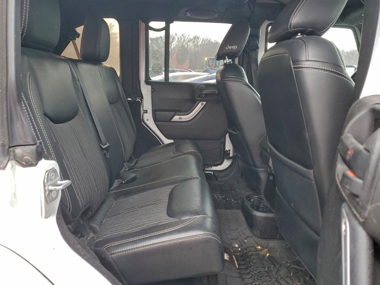 Jeep Wrangler Sport Image 9