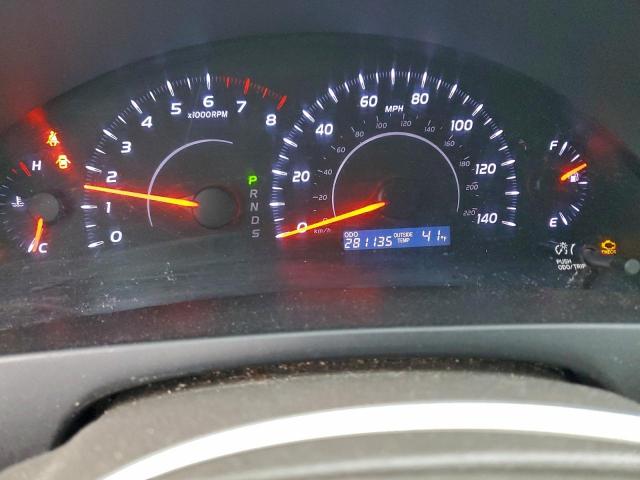 Toyota Camry Base Image 9