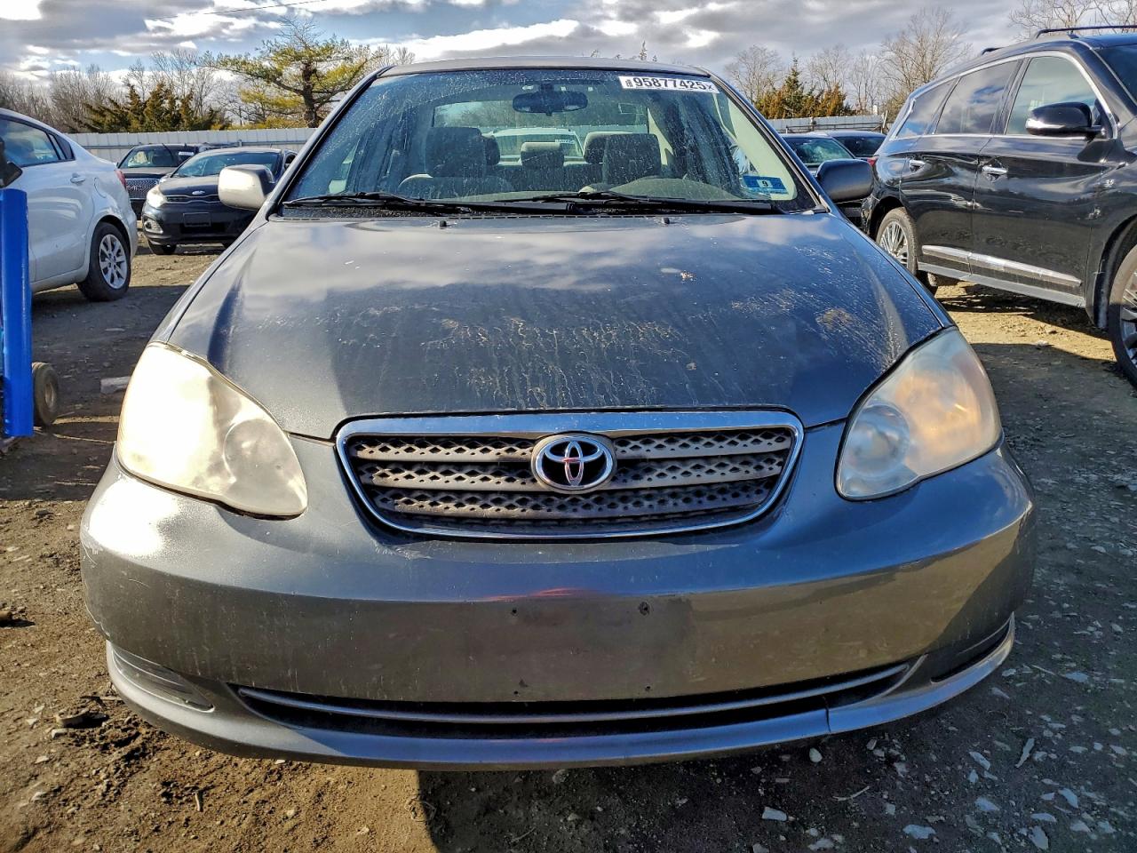 Toyota Corolla Ce Image 11