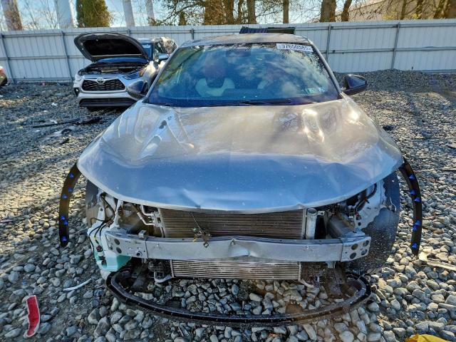 Chevrolet Trax 1rs Image 11