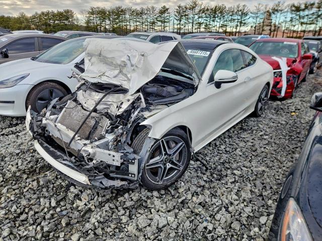 Mercedes-Benz C-Class 300 4matic Image 6