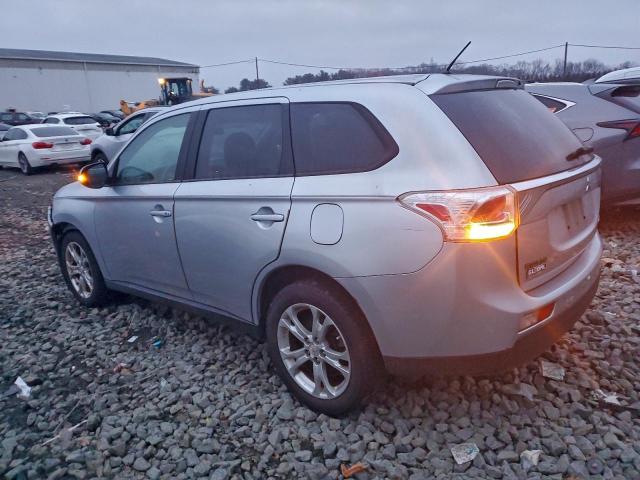 Mitsubishi Outlander Se Image 12