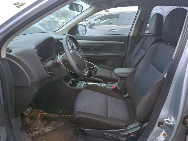 Mitsubishi Outlander Se Image 8