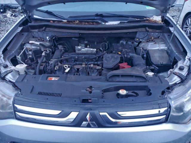 Mitsubishi Outlander Se Image 5