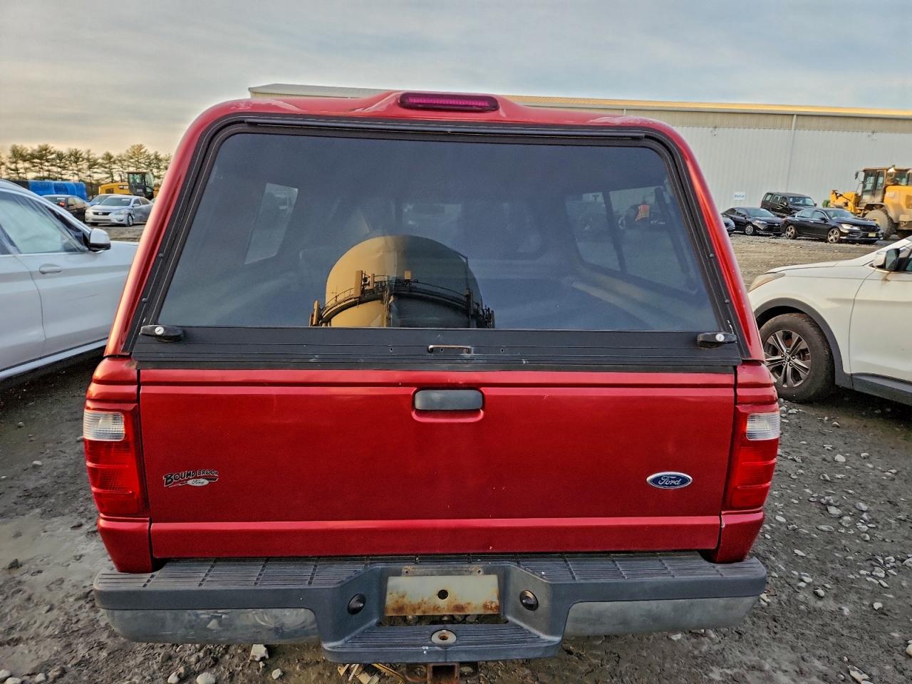 Ford Ranger Super Cab Image 5