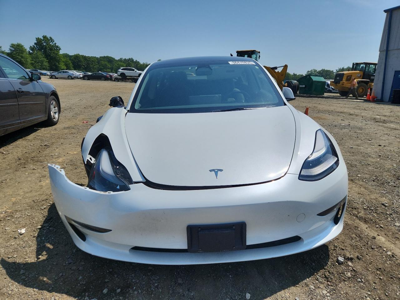 Tesla Model 3 Image 12