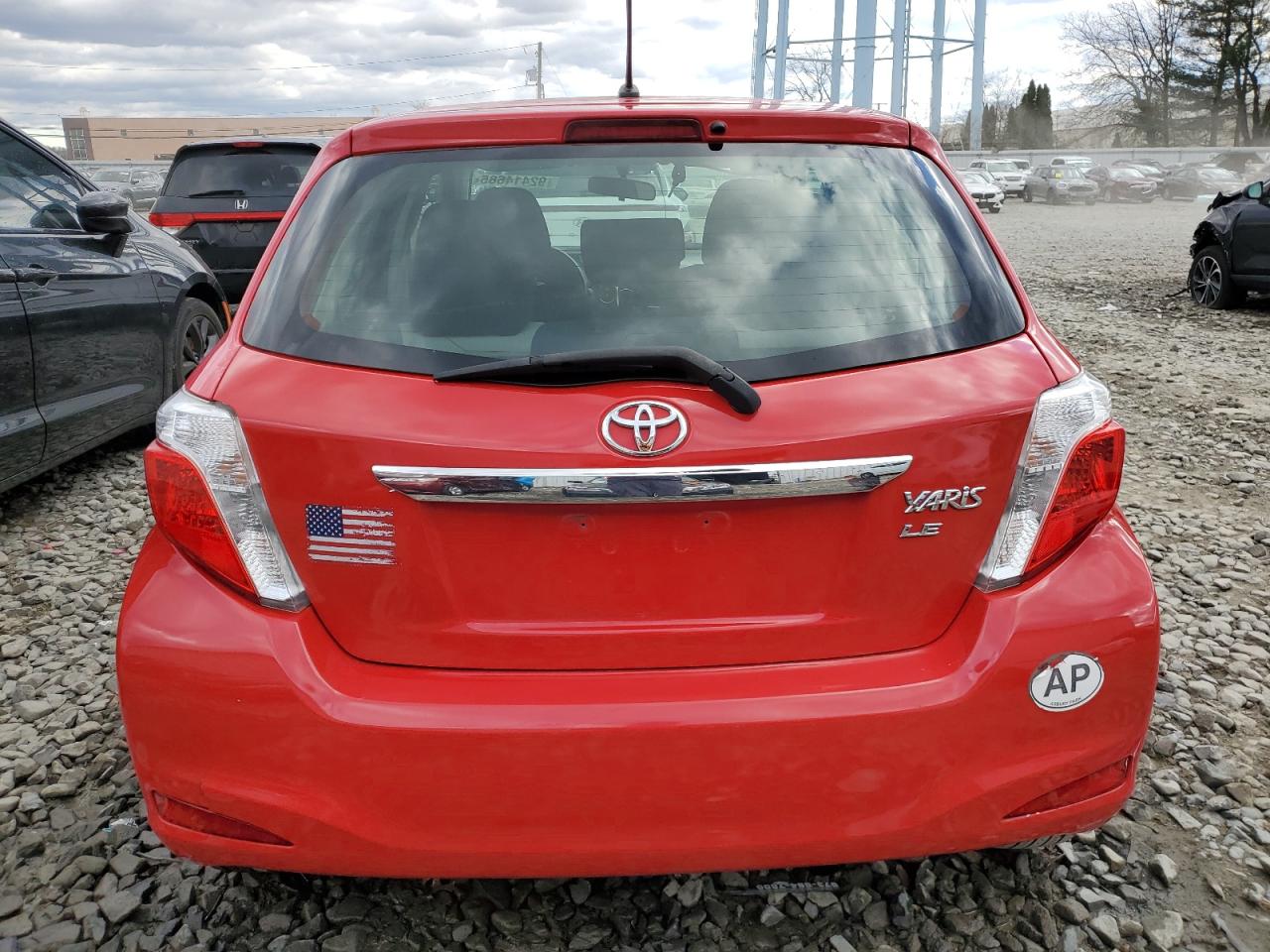 Toyota Yaris Image 6