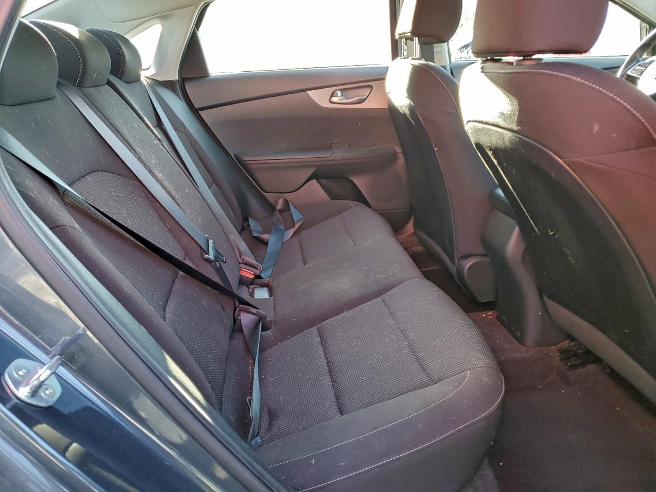 Kia Forte Fe Image 3