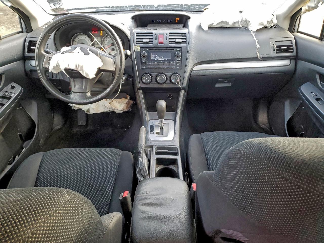 Subaru Impreza Image 9