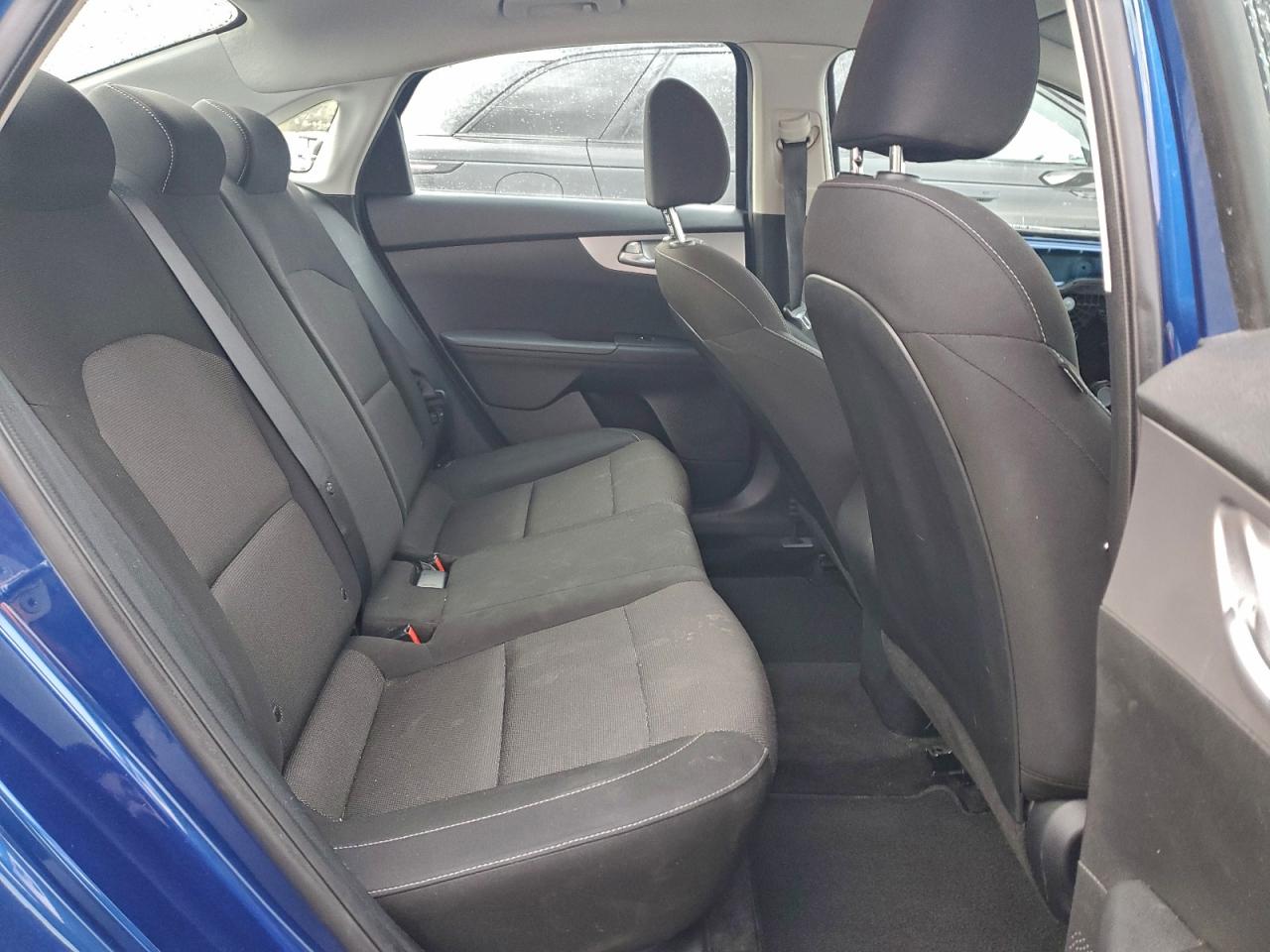 Kia Forte Lx Image 2