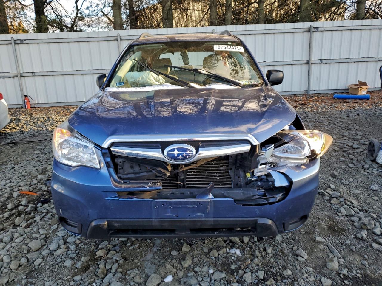 Subaru Forester 2.5i Image 11