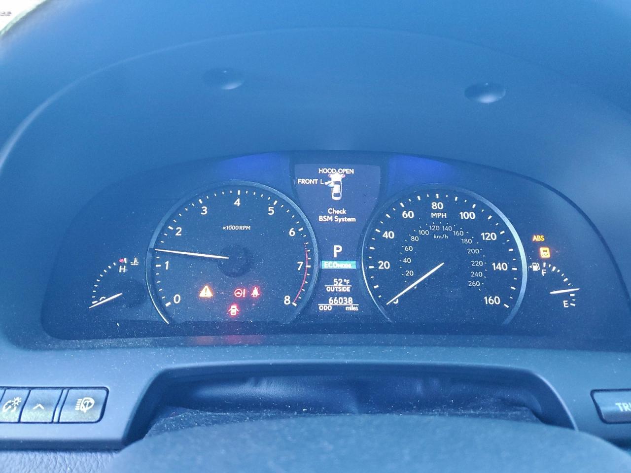 Lexus LS 460 Image 4