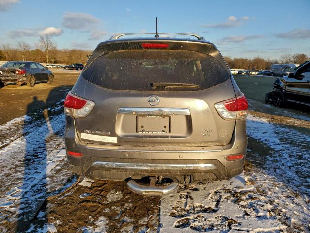 Nissan Pathfinder S Image 13