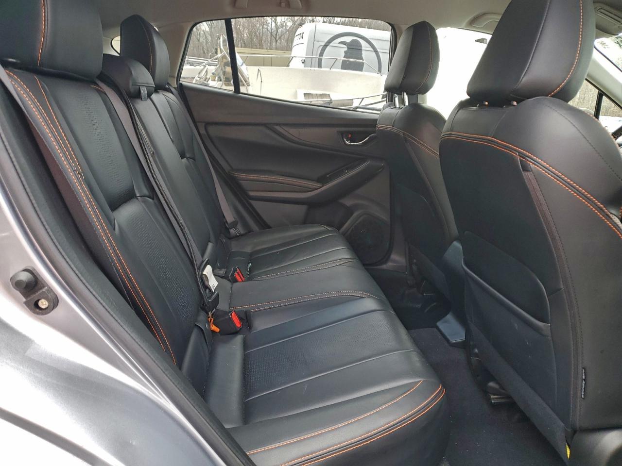 Subaru Crosstrek Limited Image 2