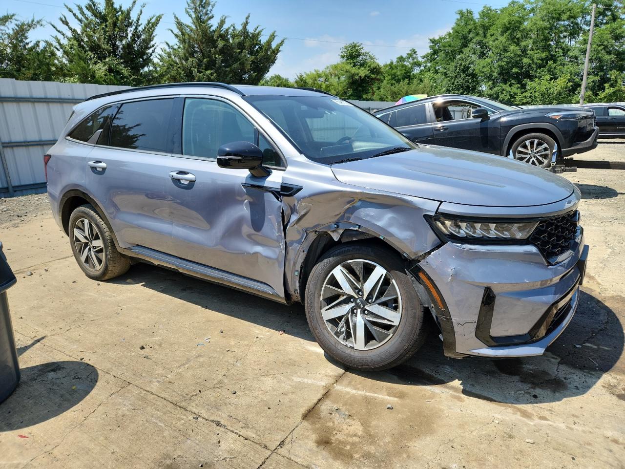 Kia Sorento S Image 3