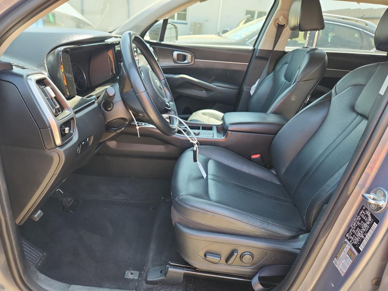 Kia Sorento S Image 6