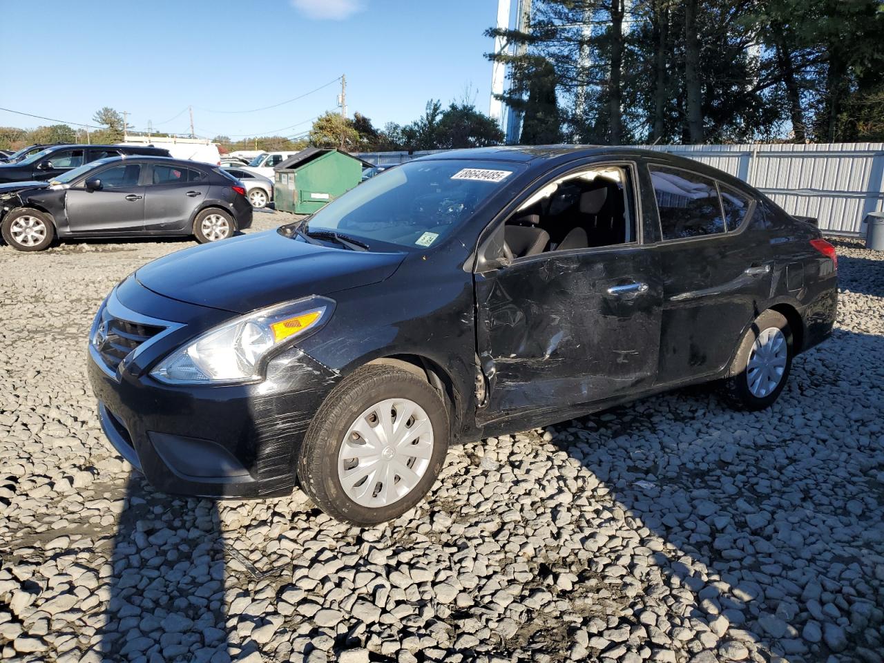 Nissan Versa S Image 1