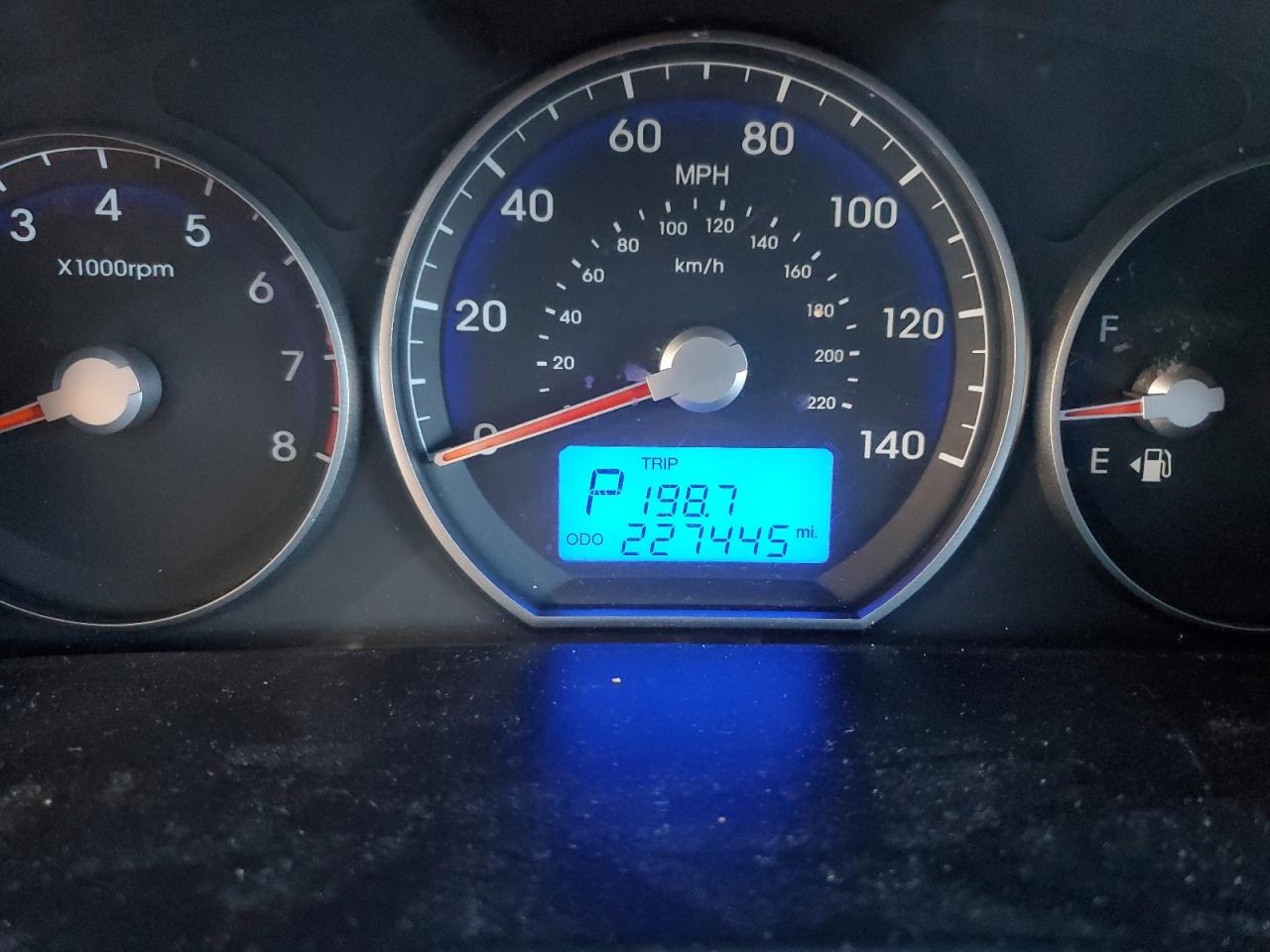 Hyundai SANTA FE Limited Image 10