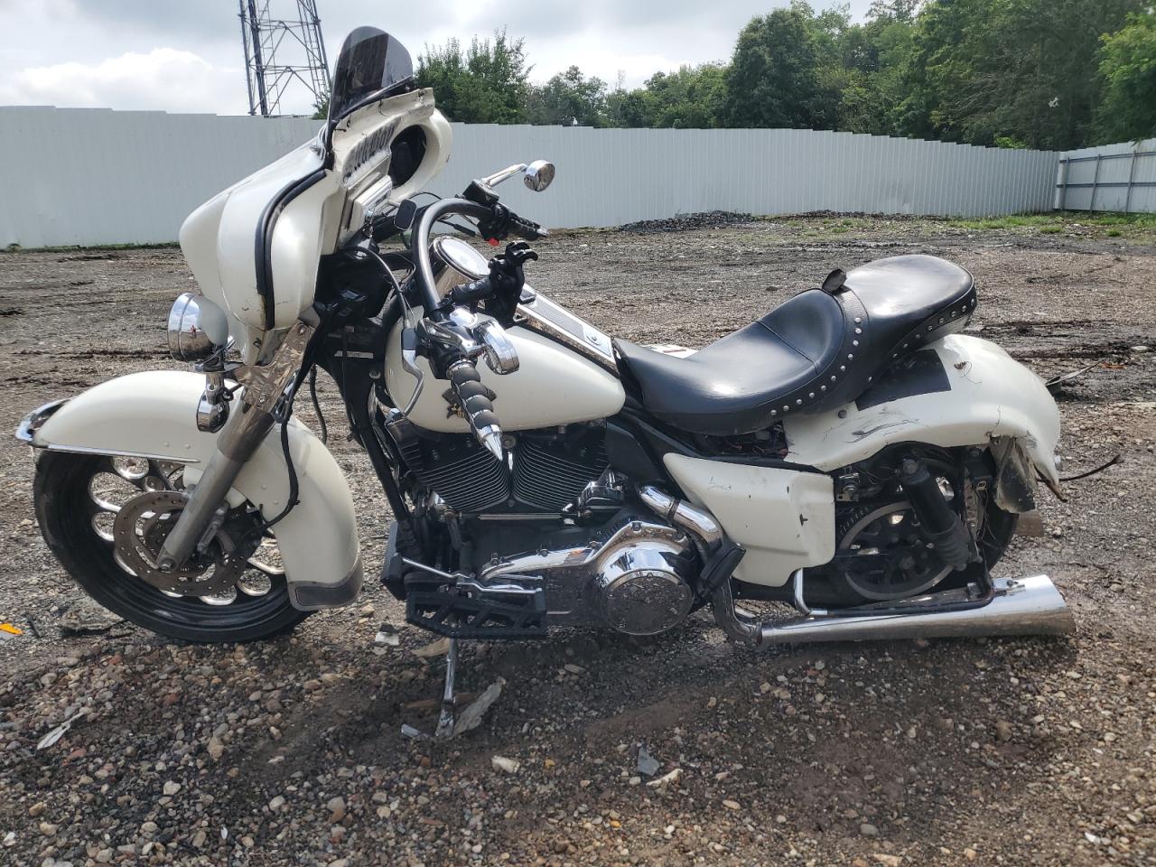 Harley-Davidson Fl Image 6