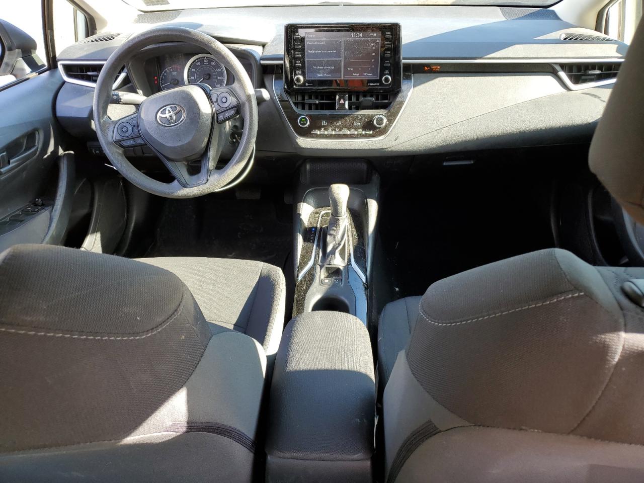 Toyota Corolla Le Image 5