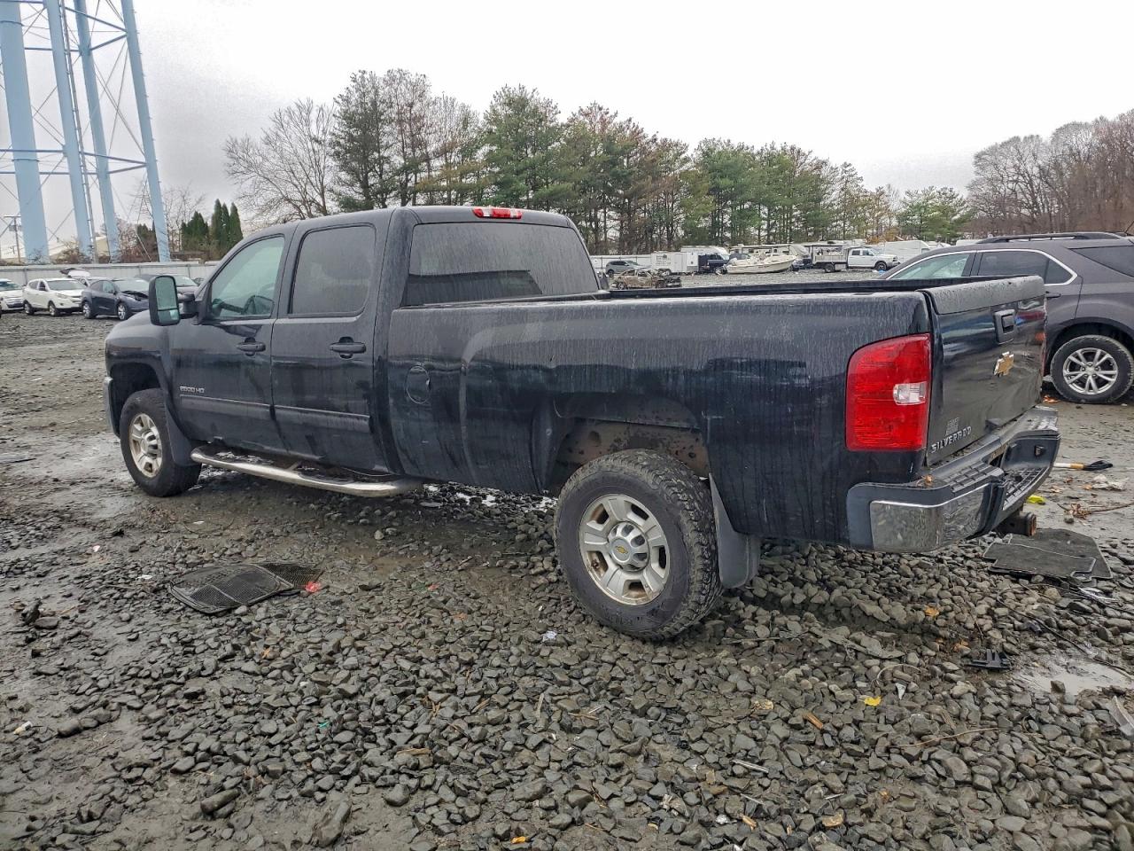 Chevrolet Silverado C2500 Heavy Duty Lt Image 3
