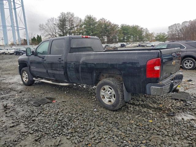 Chevrolet Silverado C2500 Heavy Duty Lt Image 3