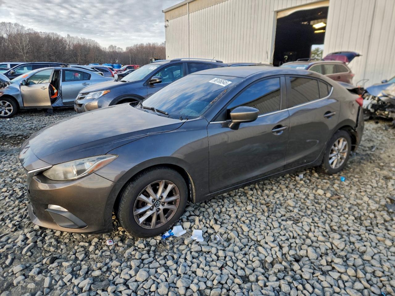 Mazda 3 Sport Image 1