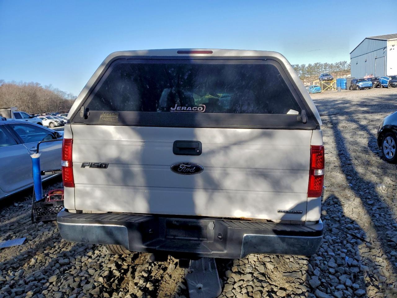 Ford F-150 Supercrew Image 9