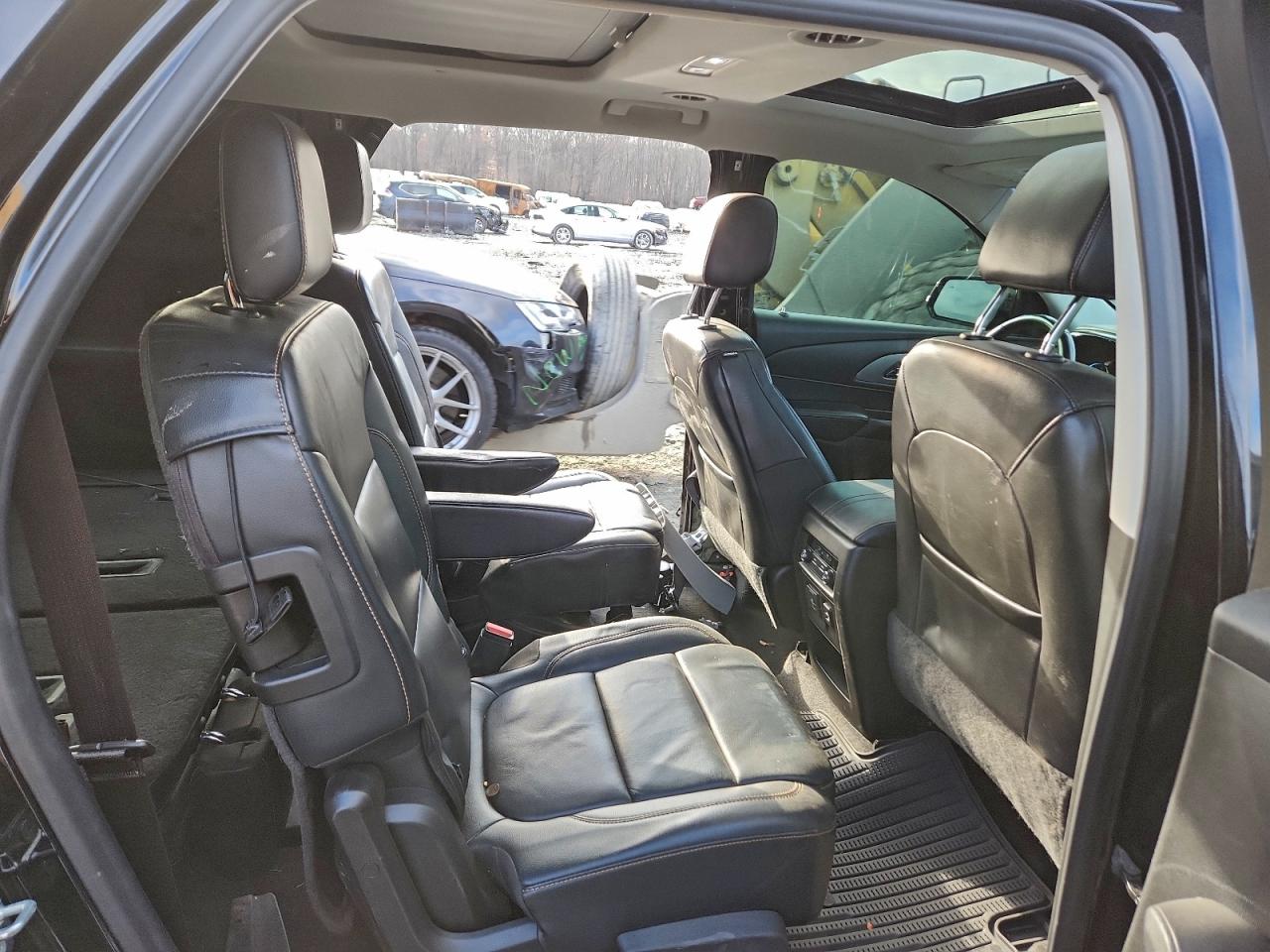 Chevrolet Traverse Lt Image 10