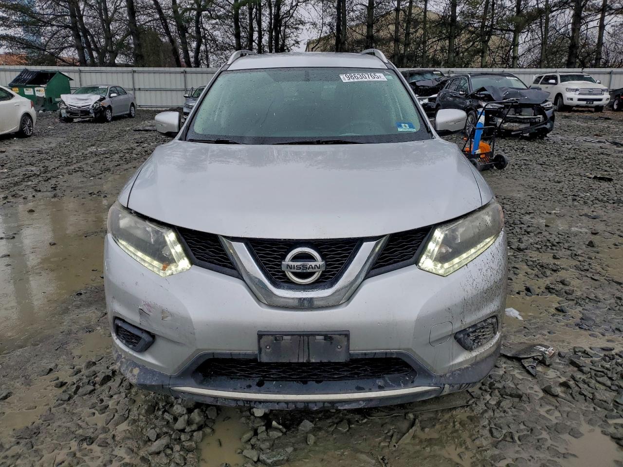 Nissan Rogue S Image 11