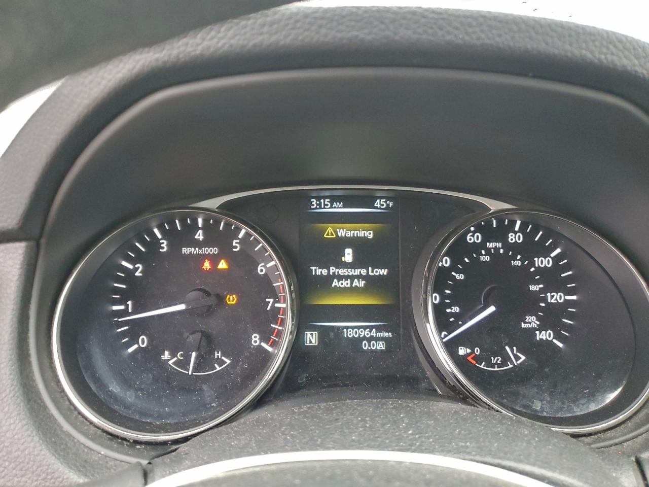 Nissan Rogue S Image 8