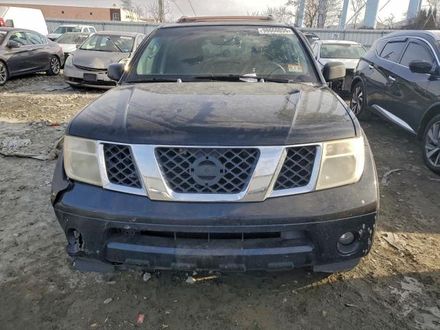 Nissan Pathfinder Le Image 8