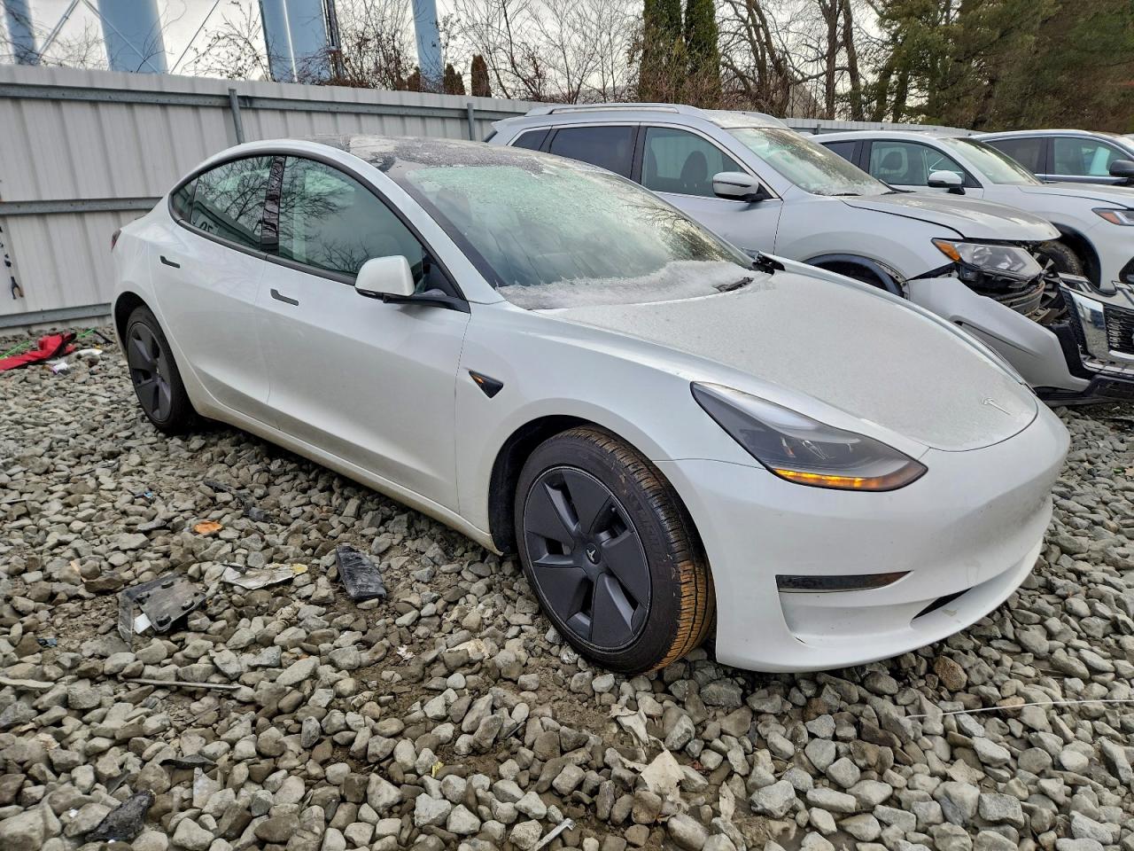 Tesla Model 3 Image 3