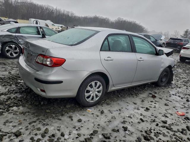 Toyota Corolla Base Image 2