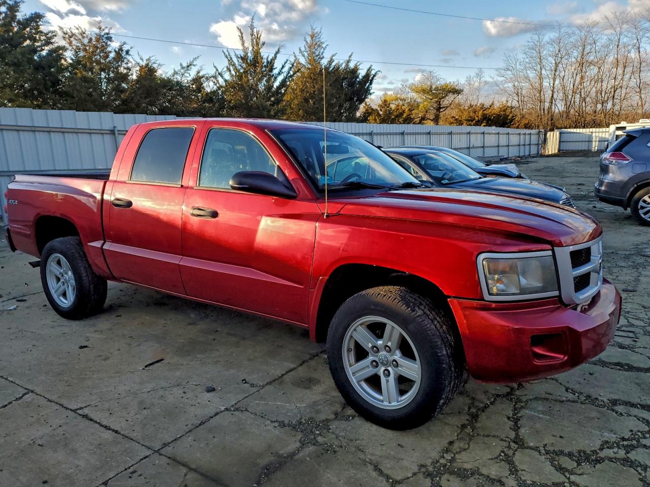 Dodge Dakota Sxt Image 3