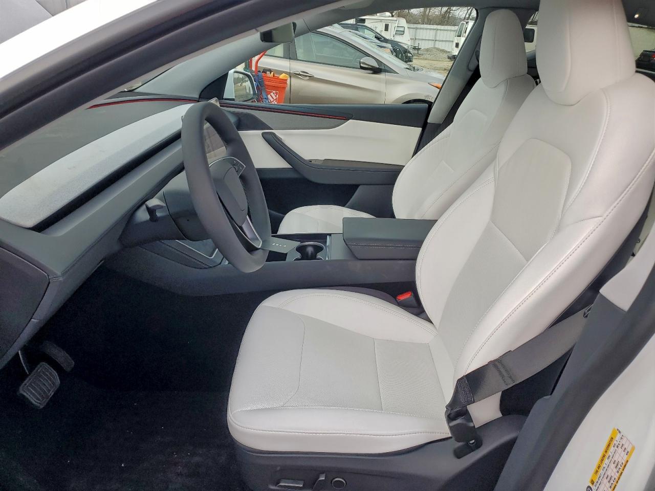 Tesla Model Y Image 5