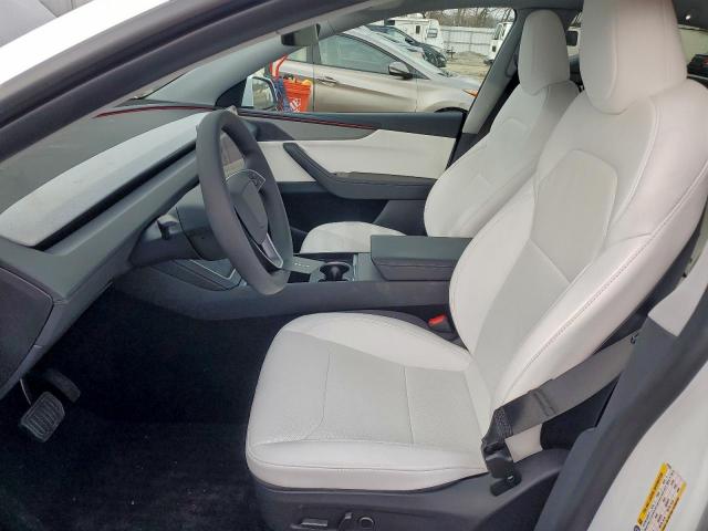 Tesla Model Y Image 5